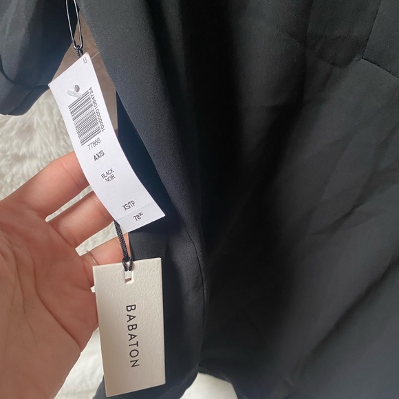 NWT Babaton Axis Blouse - Picture 3 of 4